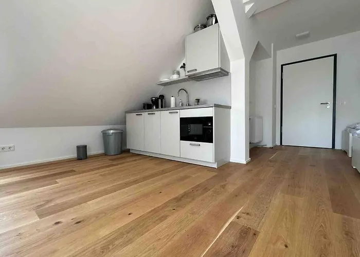 Am1114 - Moderne Monteurwohnung Uebergangswohnung Apartman